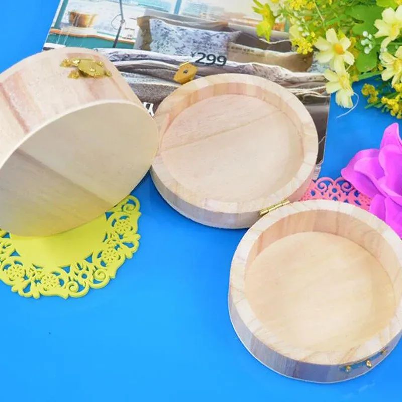 Boîte en bois cadeau