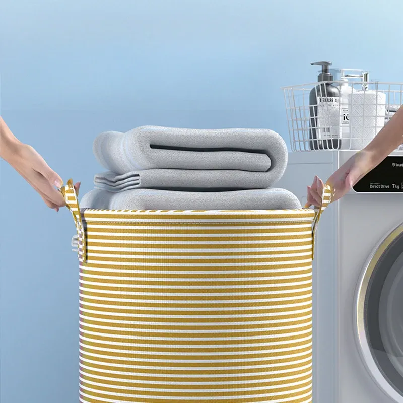 Détail du panier à linge pliable