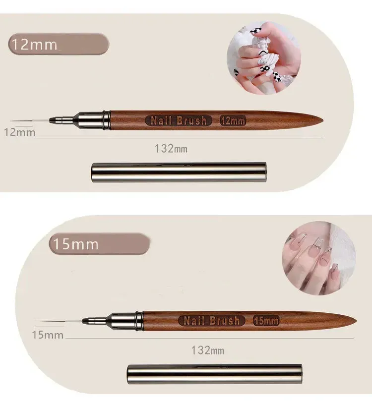 Pinceau nail art en gros plan