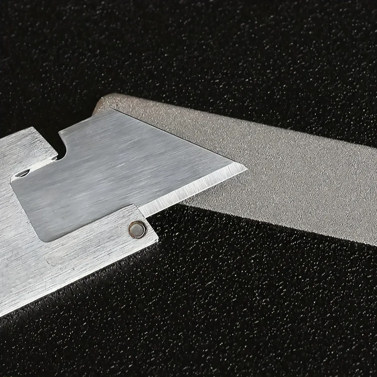 Affûteur de couteaux en diamant, mini affûteur de poche porte-clés, outil de camping en plein air 2