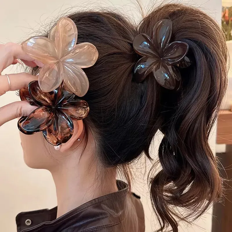 Pince à Cheveux Géométrique en Métal, Pince Crabe Croisée Élégante pour Femme et Fille 27