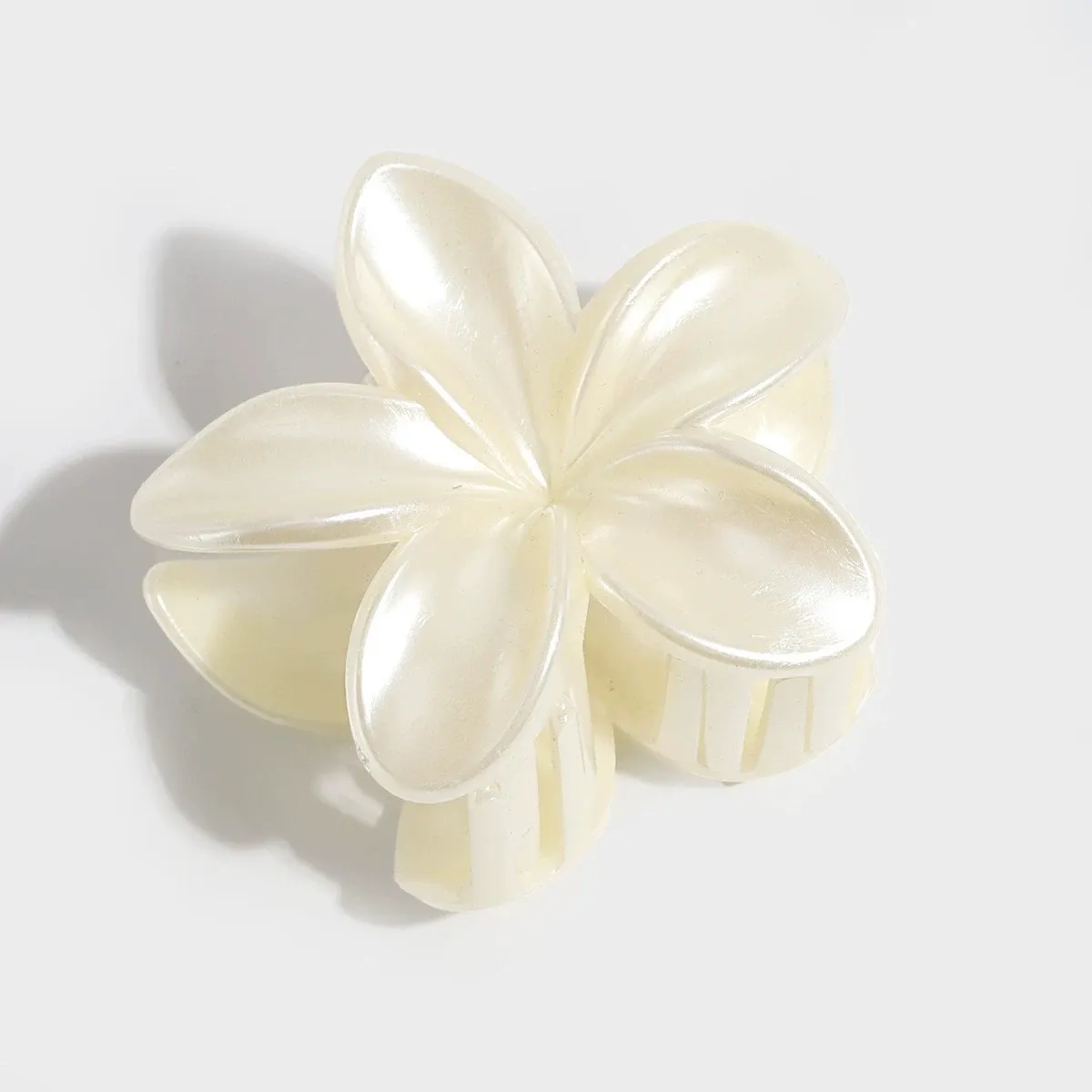 Pince à Cheveux Géométrique en Métal, Pince Crabe Croisée Élégante pour Femme et Fille 36