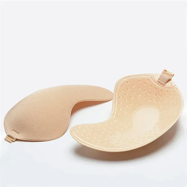 Soutien-gorge autocollant invisible, vue rapprochée