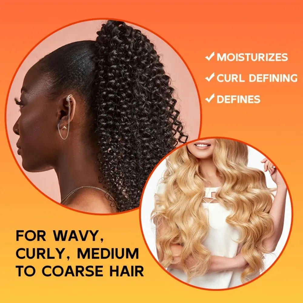Application de lotion coiffante sur cheveux bouclés