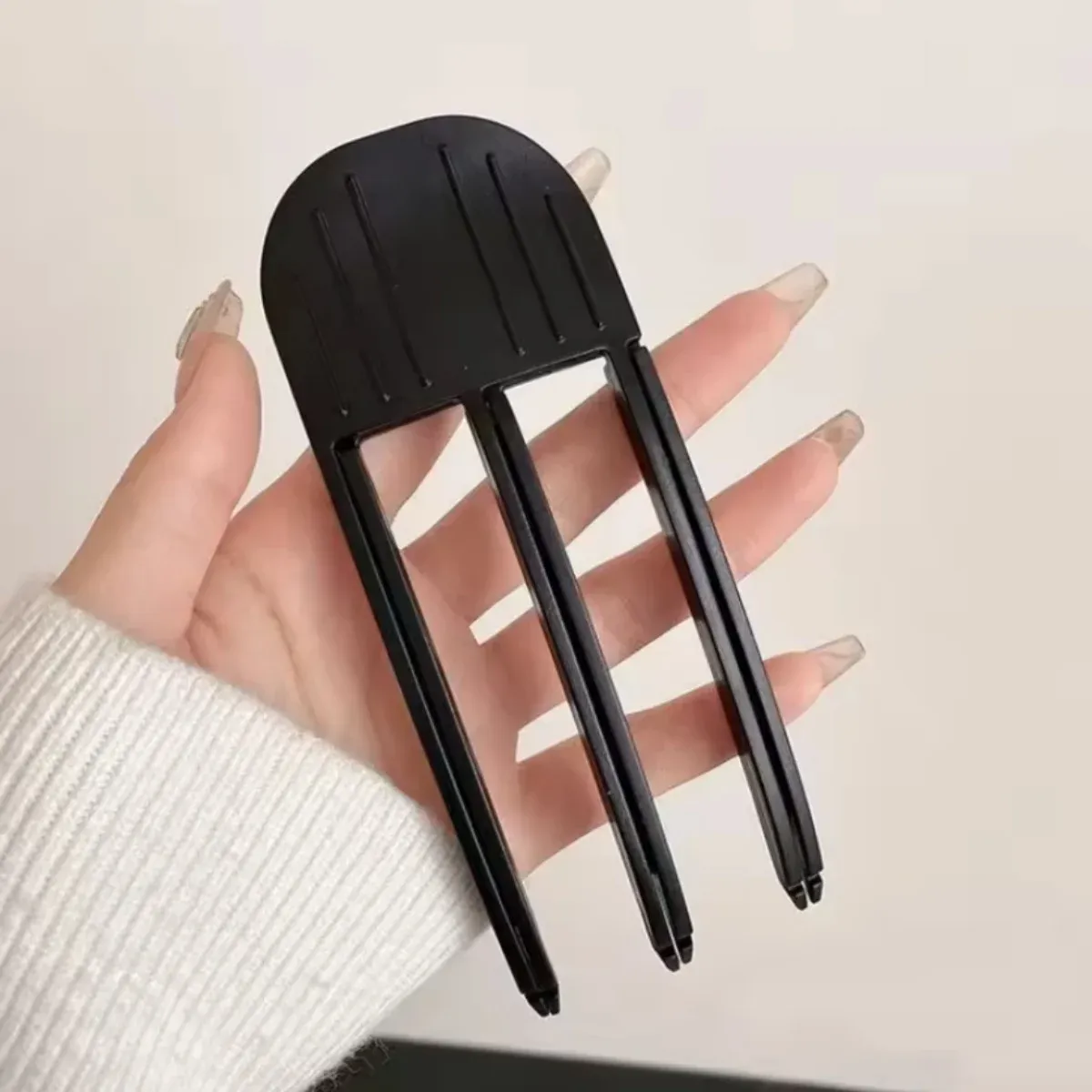 Peigne à pince pour racines volumineuses, lot de 2 (3 dents et 6 dents), peigne de coiffage paresseux, style haut de gamme, pour boucles, format portable, peigne sculptant le volume façon coréenne 9