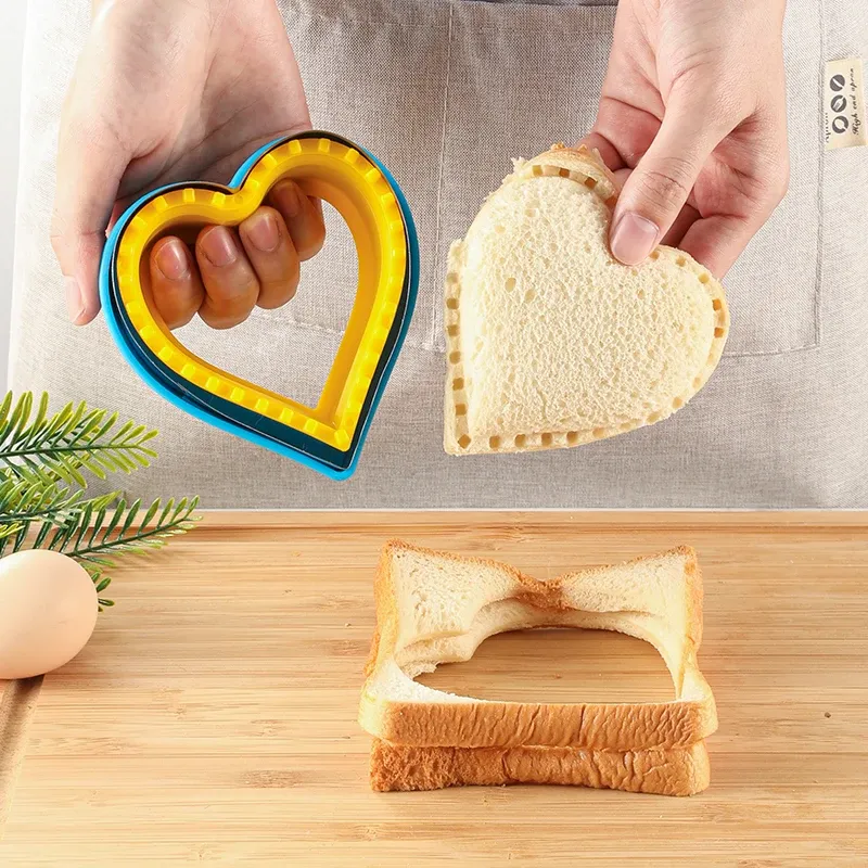 Machine à découper et à sceller les sandwichs, machine à découper les biscuits en plastique 12