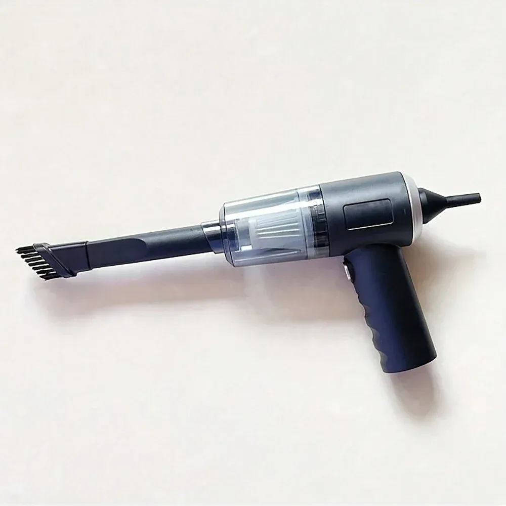 Aspirateur sans fil noir, prise en main