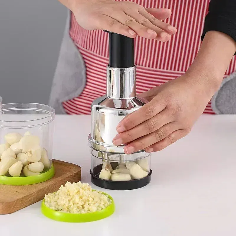 Hachoir à oignon magique en situation de cuisine