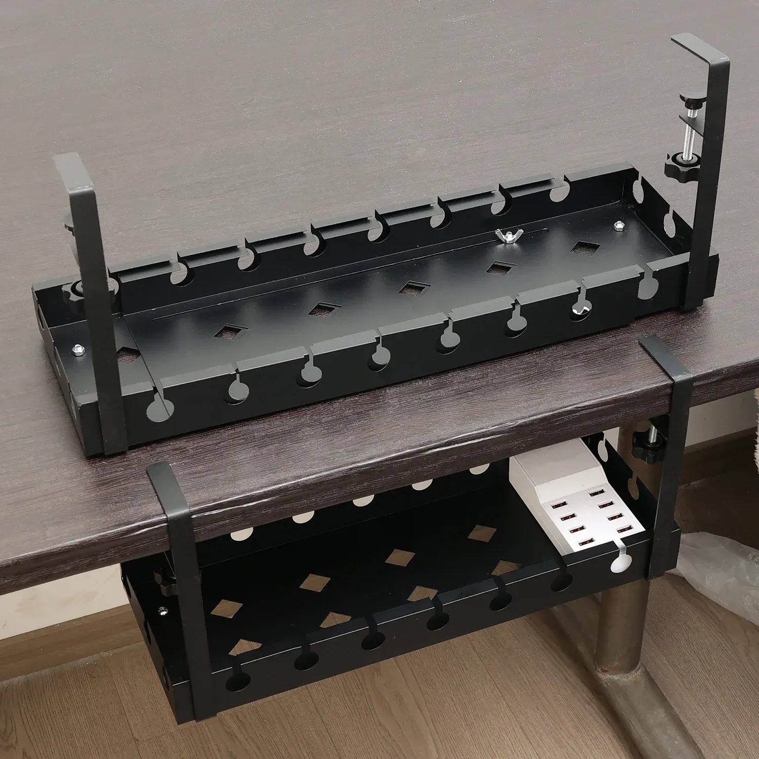 Plateau de gestion de câbles sans perçage à fixer sous le bureau, organisateur de câbles rétractable pour bureau à domicile, support de rangement en métal pour routeur, PC et câbles de données 5