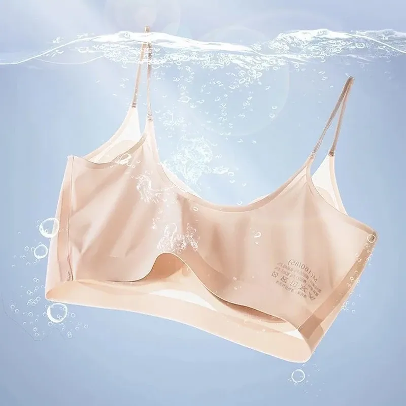 Soutien-gorge cache-cœur enveloppant