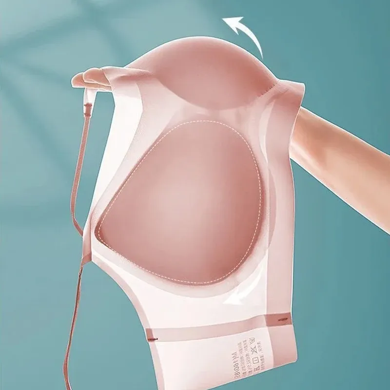Soutien-gorge ultra-mince porté au quotidien