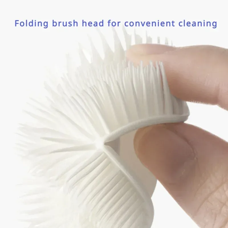 Brosse de nettoyage utilisée pour nettoyer l'intérieur d'une bouteille