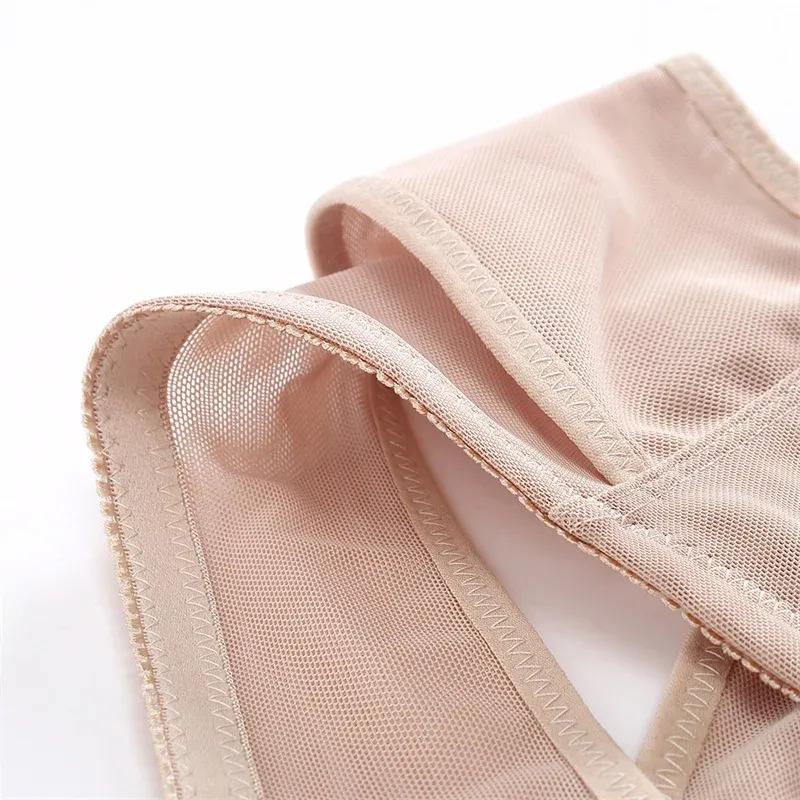 Corset invisible pour femme, vue de détail