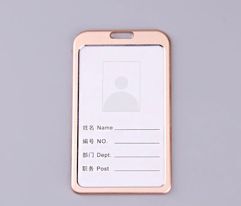 Porte-badge rétractable avec pince et porte-clés pour carte d'identité et étiquette de nom 16