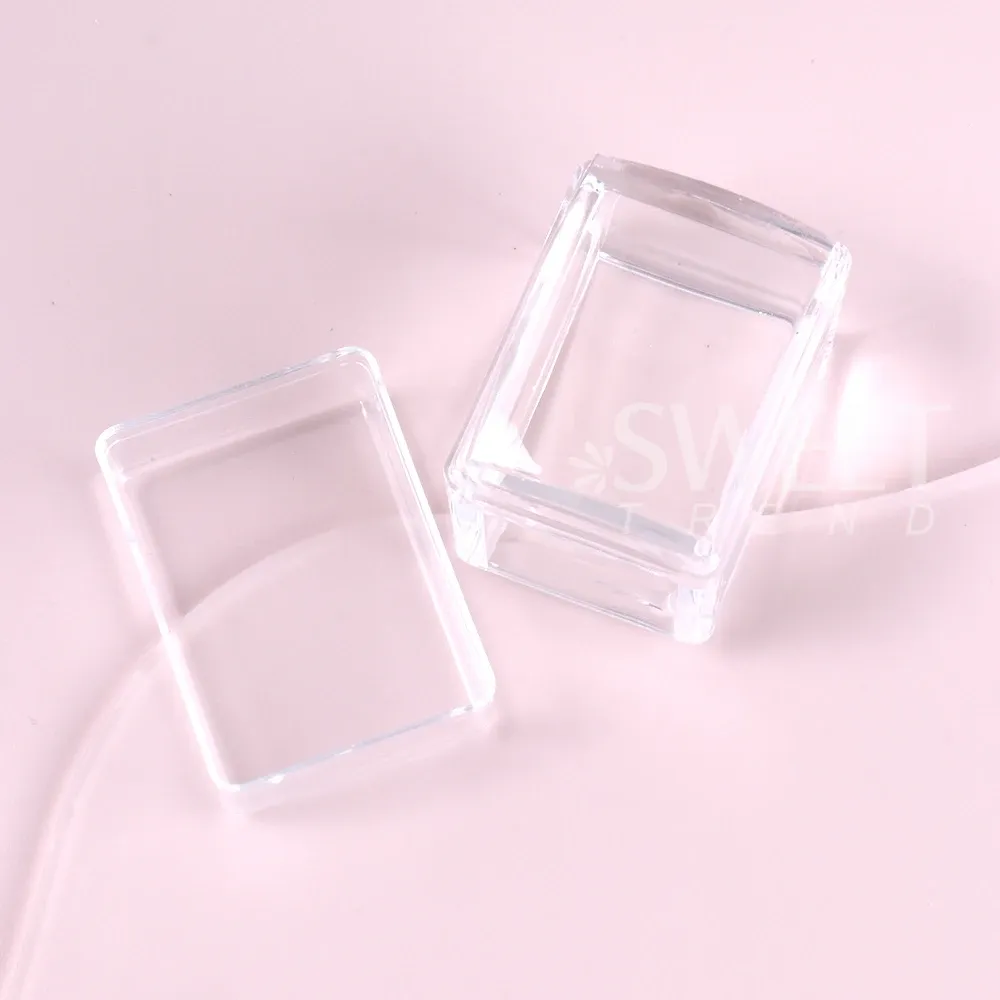 Tampon à ongles en silicone transparent