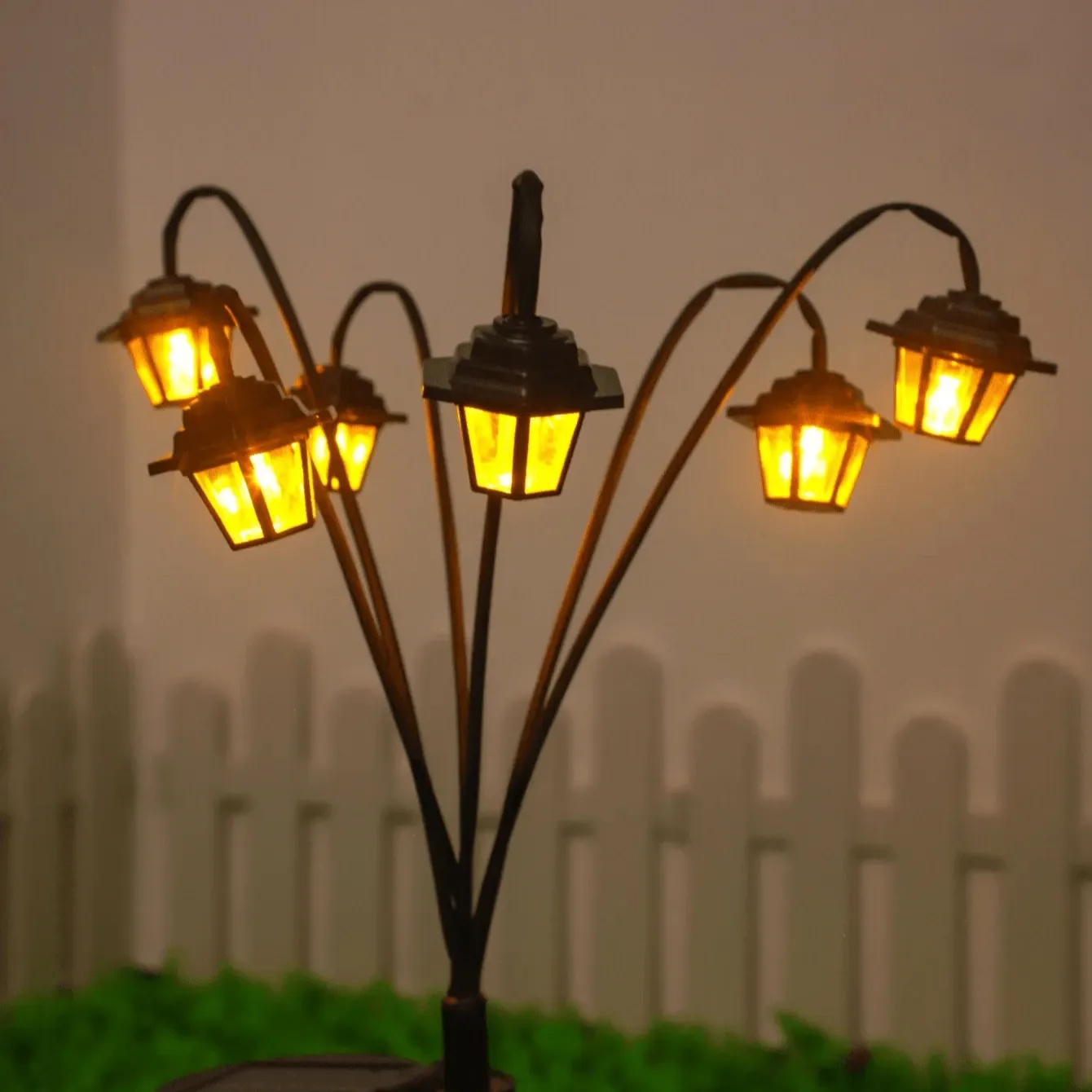 Lanterne solaire rétro à 6 LED pour jardin et cour 5
