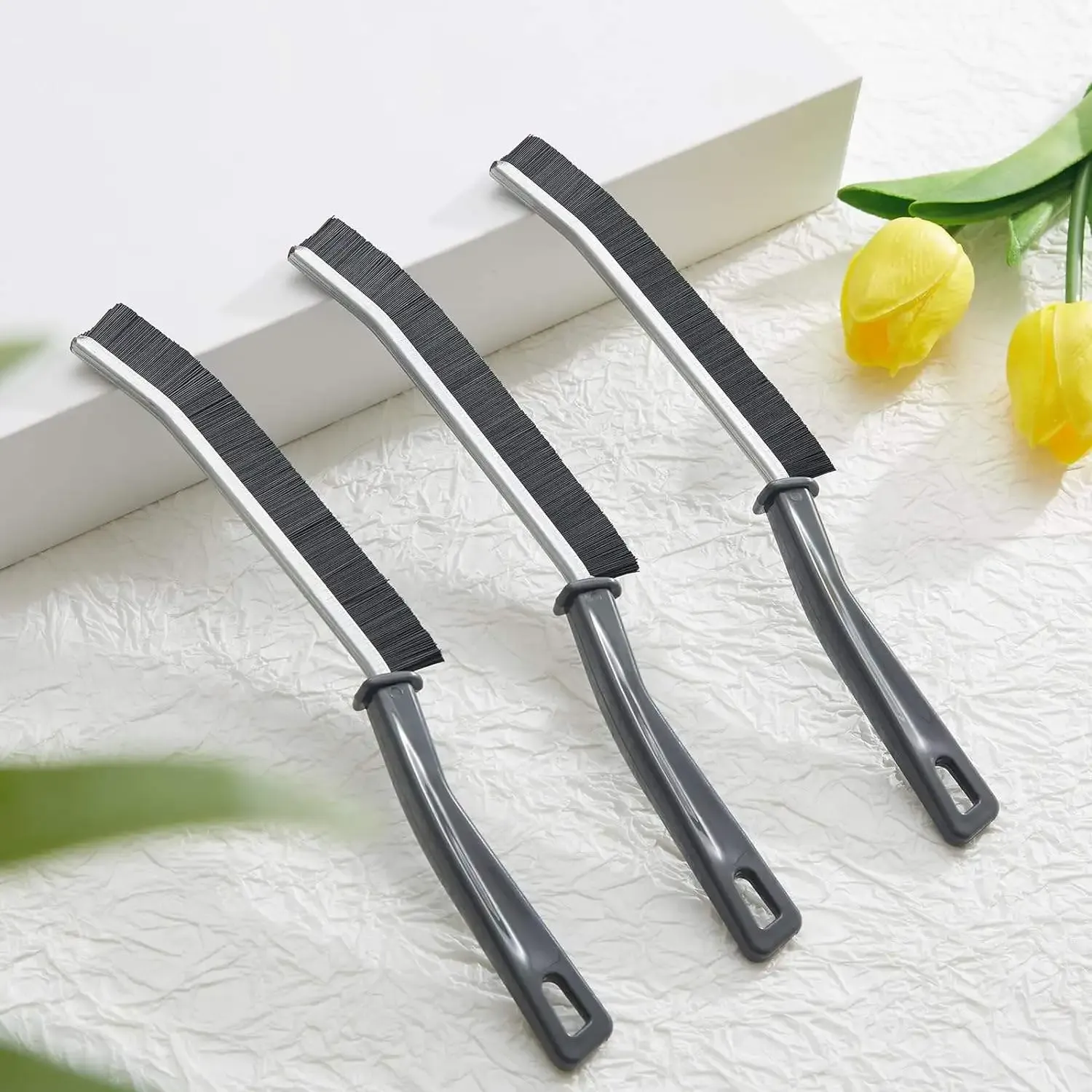 Brosse multifonction de nettoyage des interstices pour cuisine, salle de bains et WC, idéale pour les fentes, rainures de fenêtre et joints