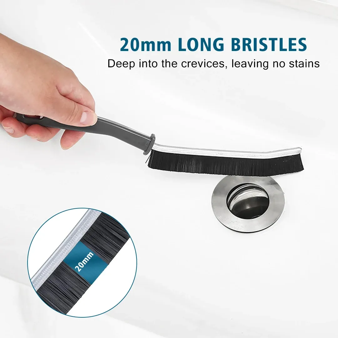 Brosse de nettoyage pour interstices, en situation