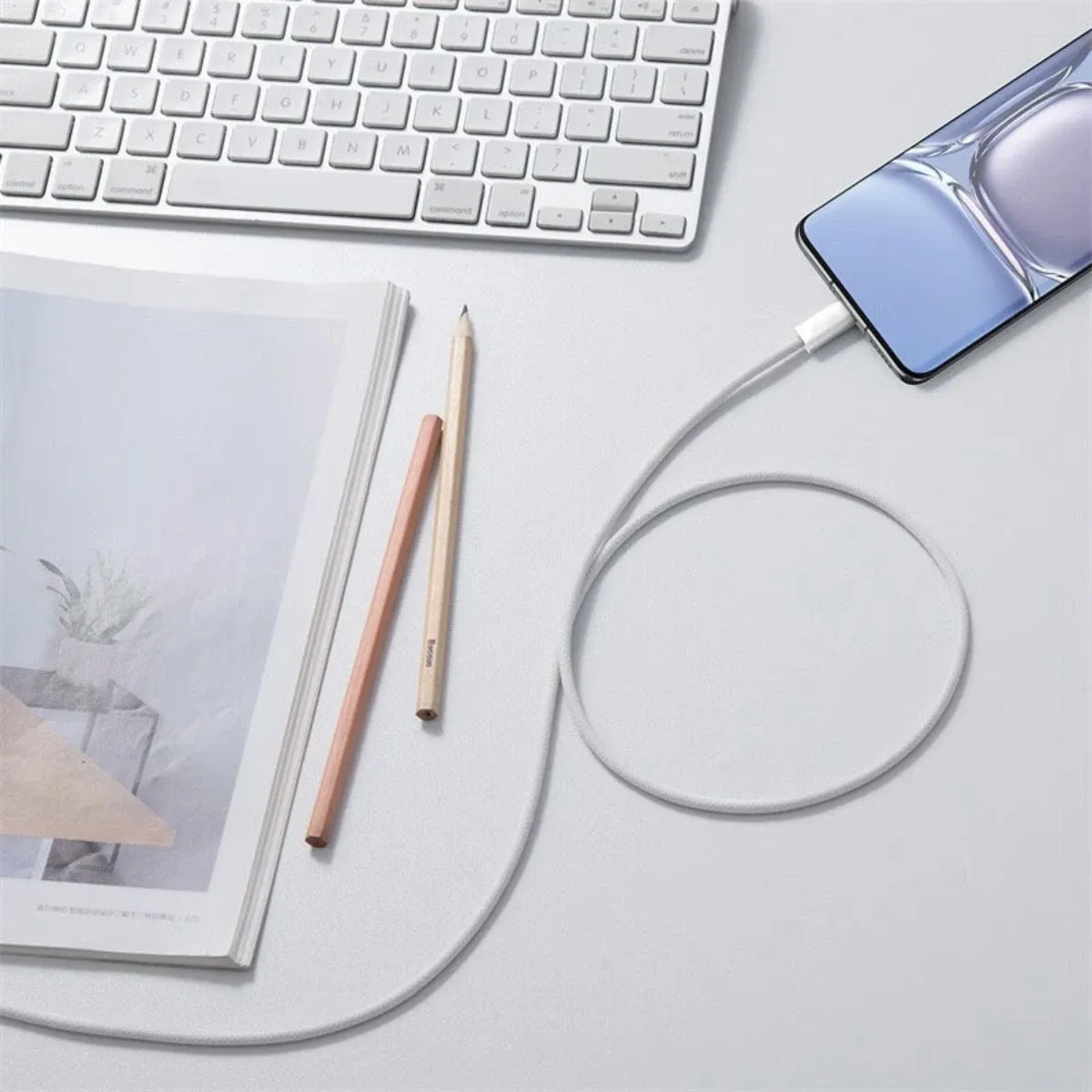 Adaptateur secteur USB-C 25 W à charge rapide PD, prise britannique, compatible iPhone 15, 14 et 13 Pro 5