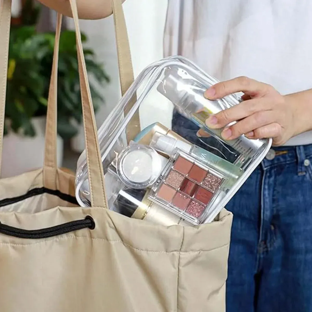Trousse de toilette transparente en PVC