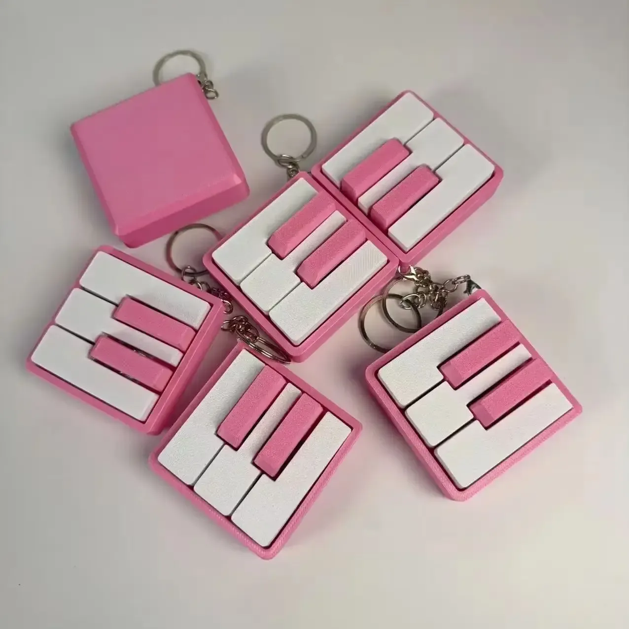 Clavier de piano imprimé en 3D en PLA – Figurine anti-stress à presser, idéale pour le bureau et les jeux de société 4