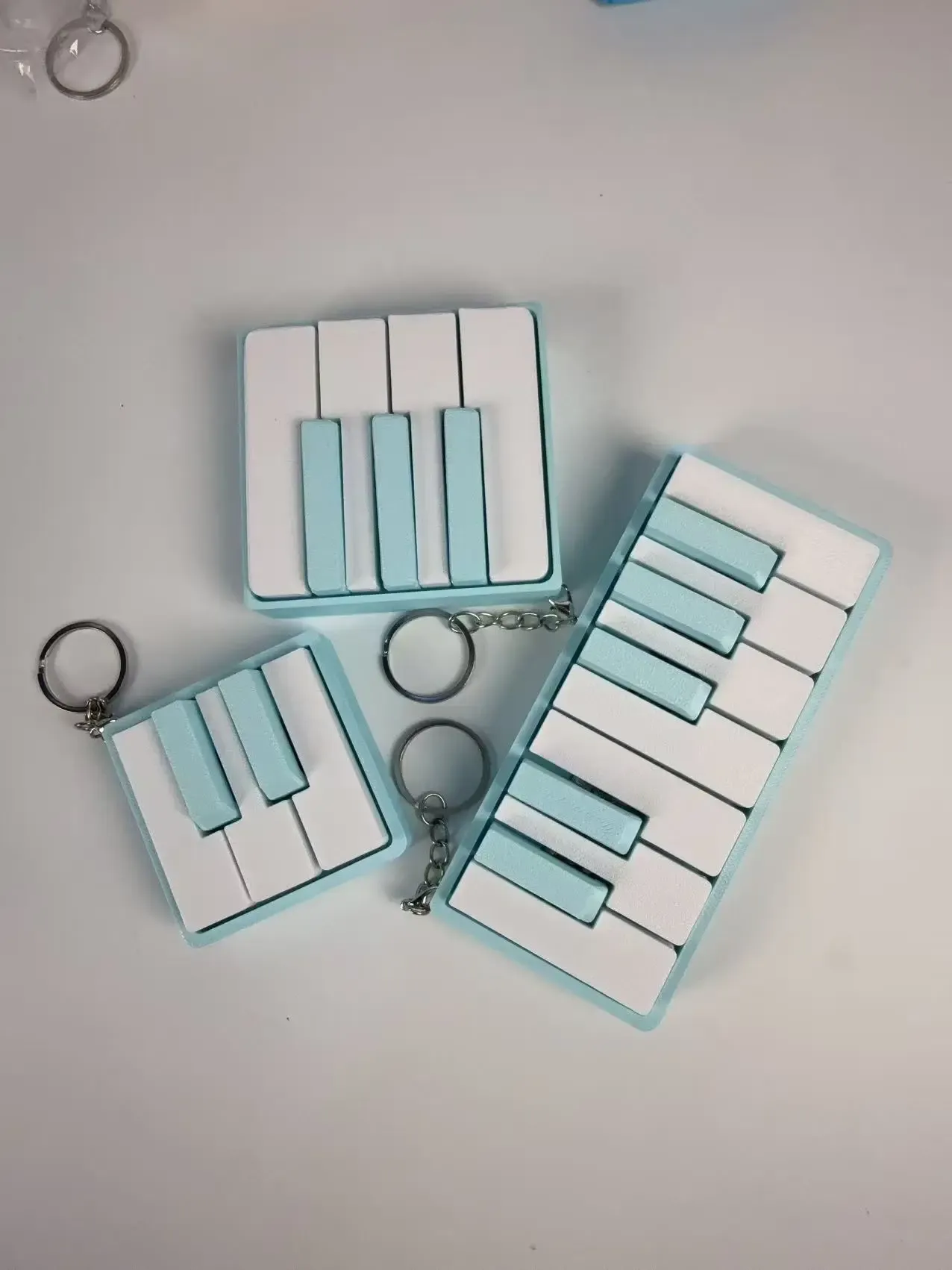 Clavier de piano imprimé en 3D, finition des touches