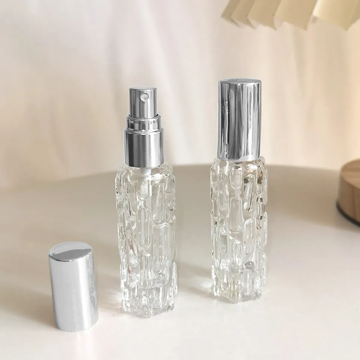 Flacon vaporisateur de parfum en verre de 10 ml à tête en aluminium, rechargeable, vide, lot de 1 3