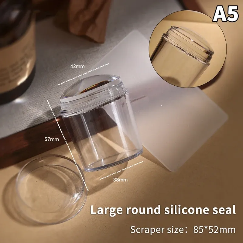 Kit de stamping nail art en silicone transparent, comprenant plaques de stamping, pochoirs et grattoir 17