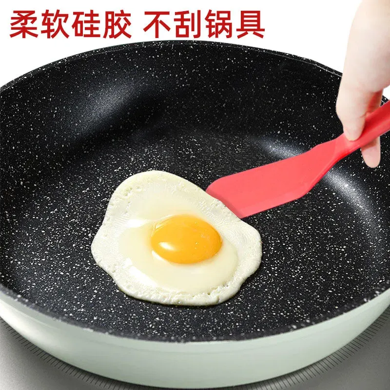 Spatules en silicone sous différents angles