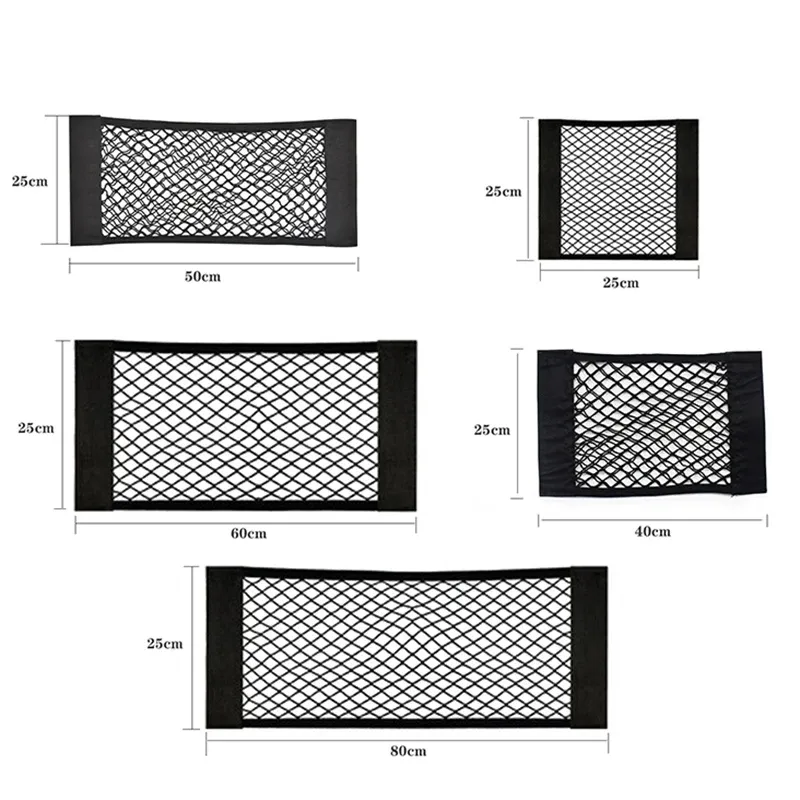 Filet de rangement installé dans un véhicule