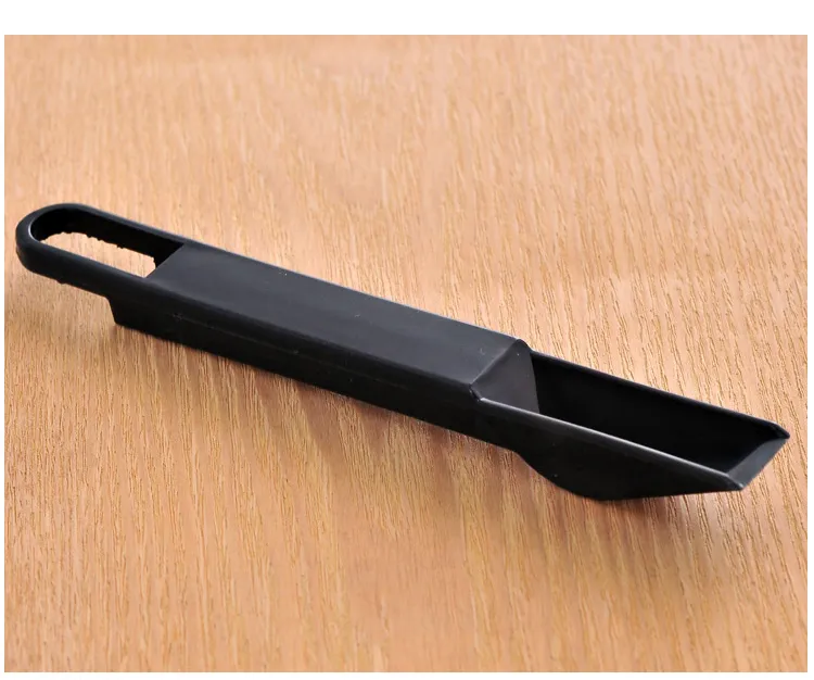 Entretien de la maison avec la brosse