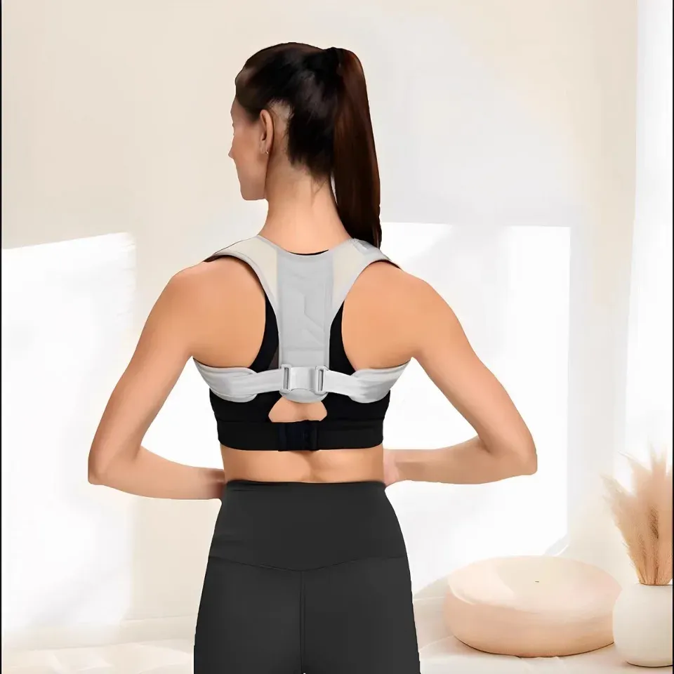 Ceinture correctrice de posture portée au quotidien