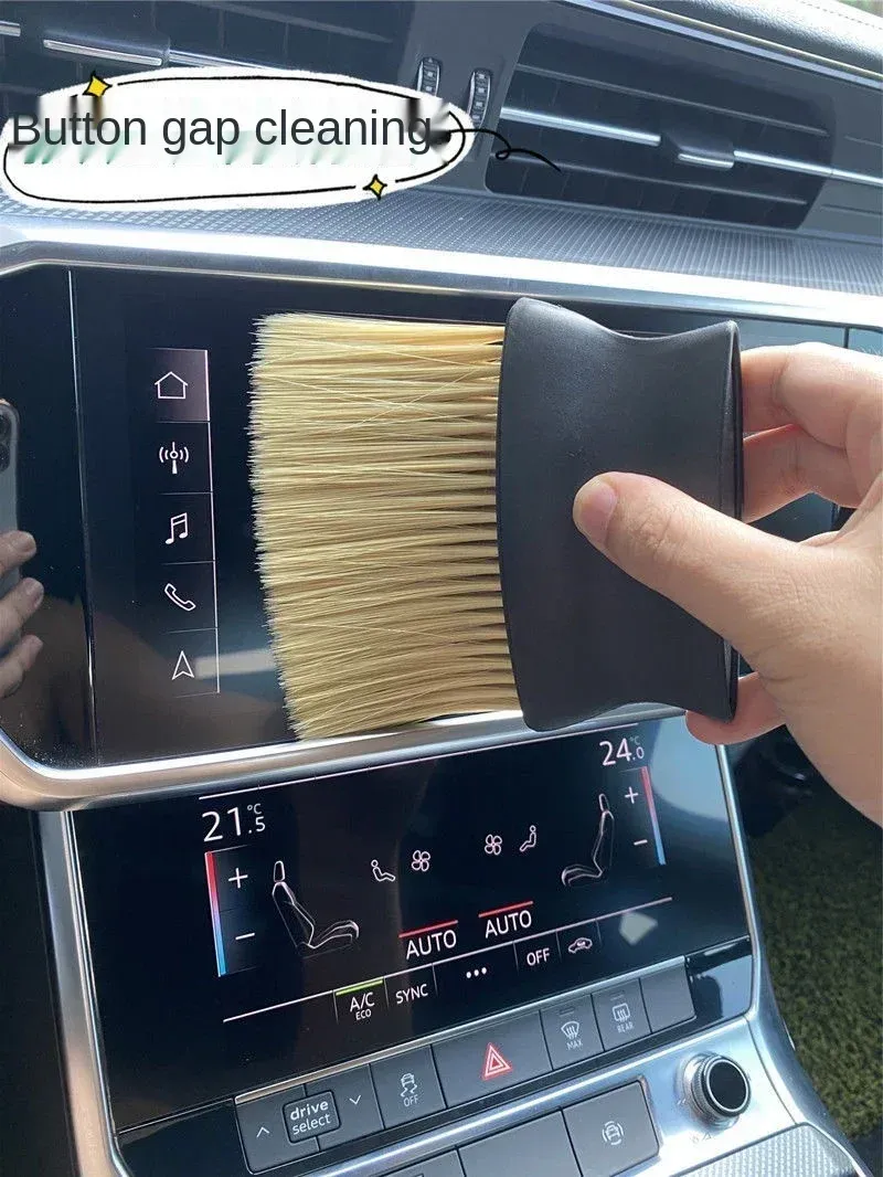 Brosse de nettoyage pour détails automobiles