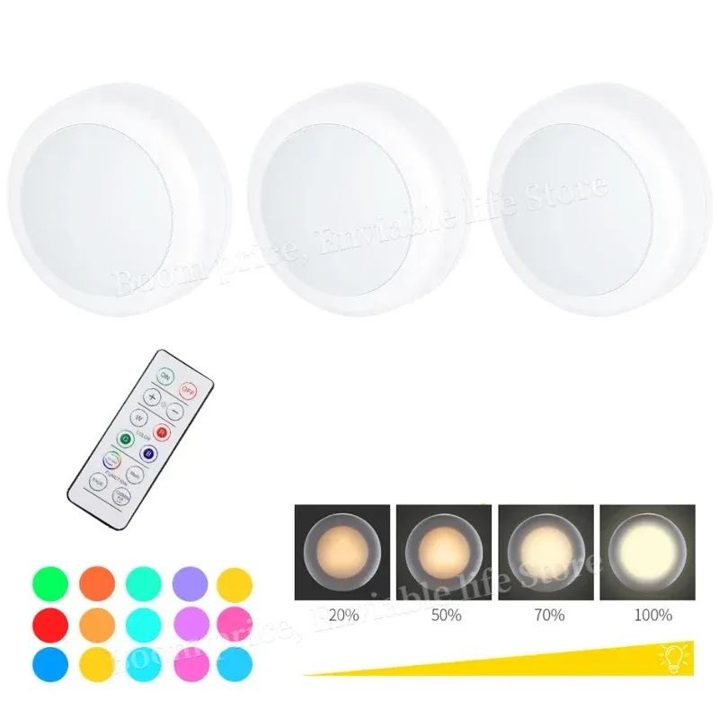 Lumières d'armoire LED télécommandées dans une cuisine