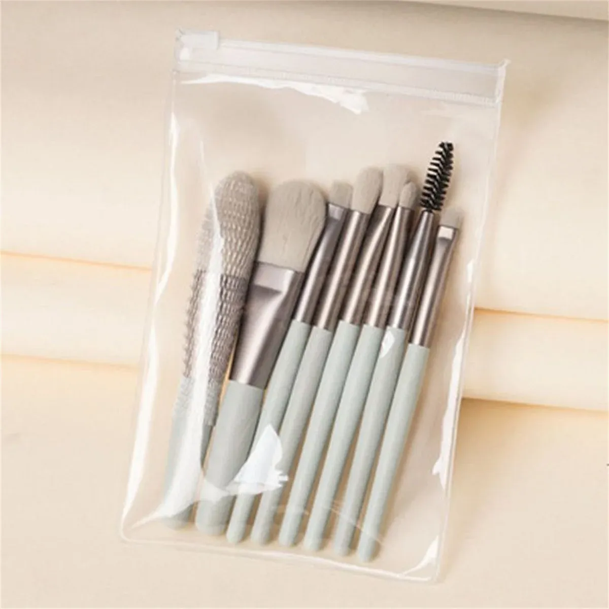 Ensemble de 8 pinceaux de maquillage doux et moelleux pour fond de teint, blush, poudre et fard à paupières 10