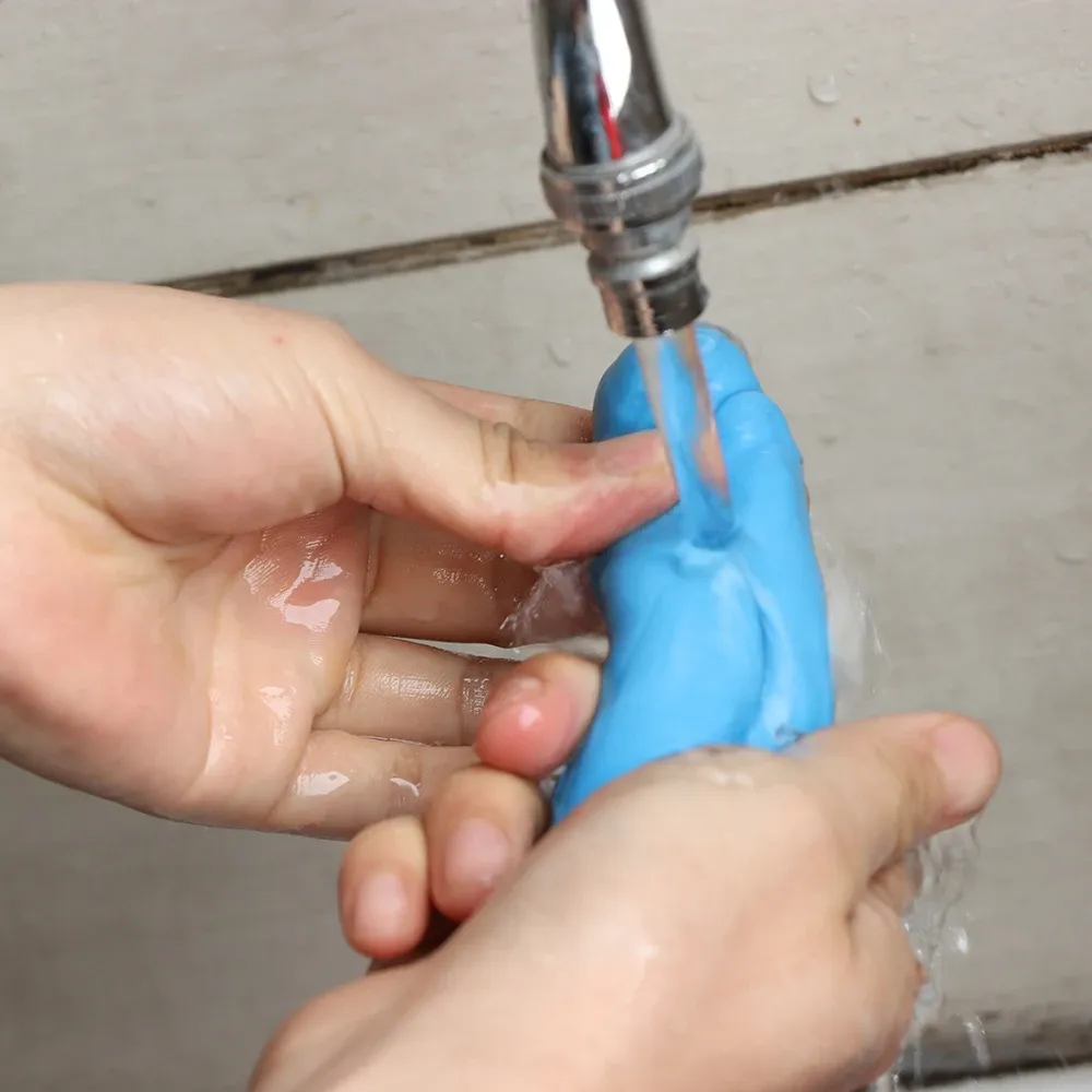 Argile magique pour détailing automobile