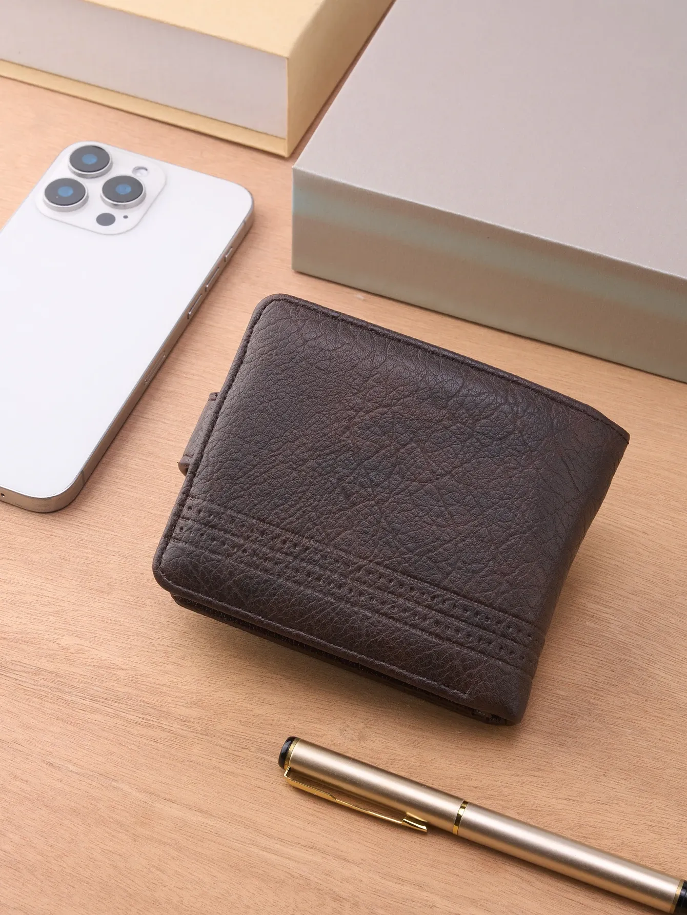 Détail du portefeuille en cuir