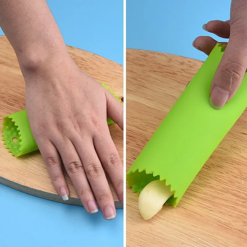 Éplucheur d'ail en silicone, vue d'ensemble