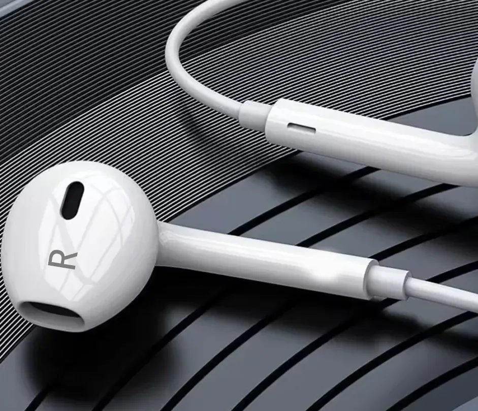 Écouteurs filaires Type-C intra-auriculaires à embout plat, compatibles iPhone 15, 16 et 17, Samsung, Xiaomi, Vivo, OPPO et OnePlus 2