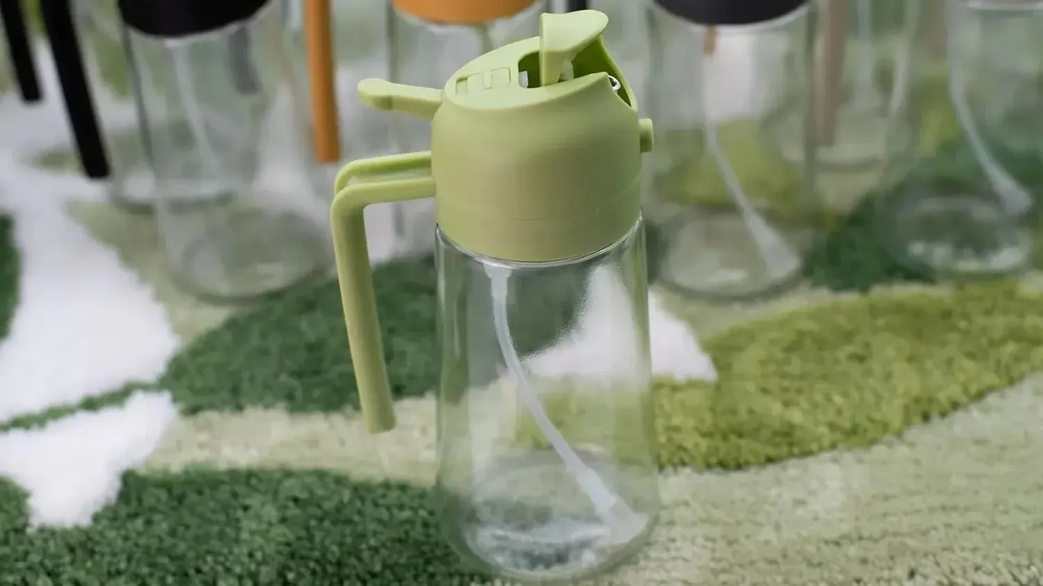 Pulvérisateur d'huile en verre 2 en 1, mise en scène barbecue