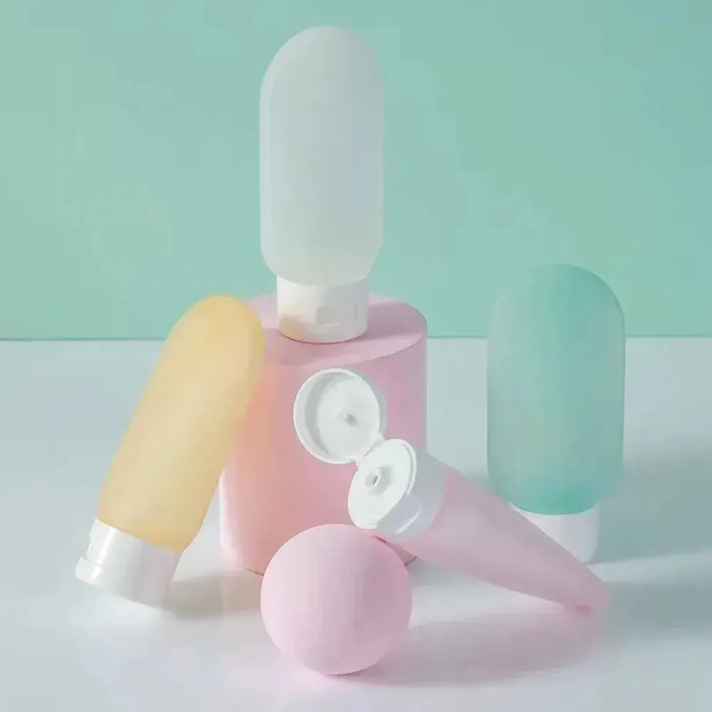 Bouteille rechargeable en silicone, détail des finitions