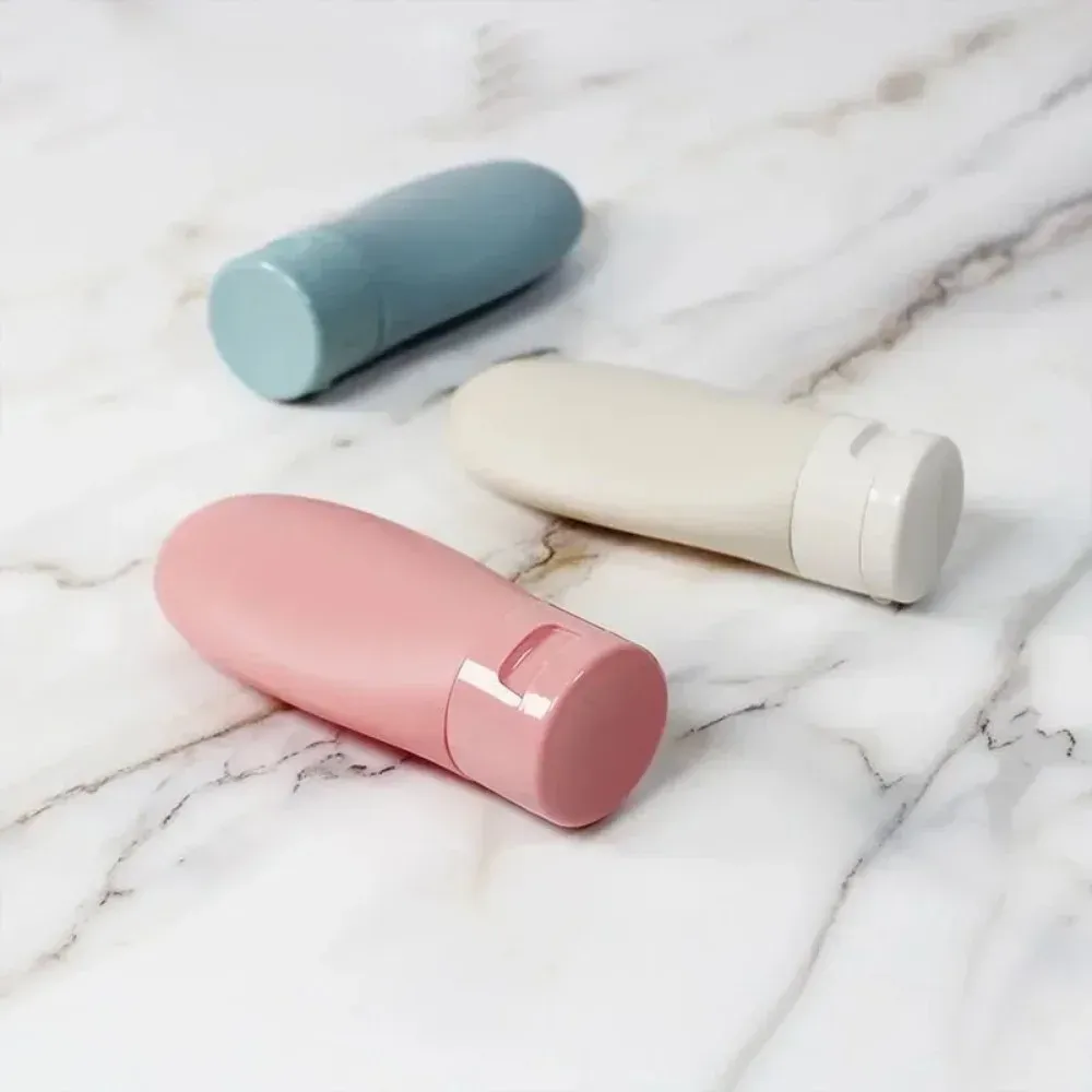 Bouteille rechargeable en silicone, vue finale