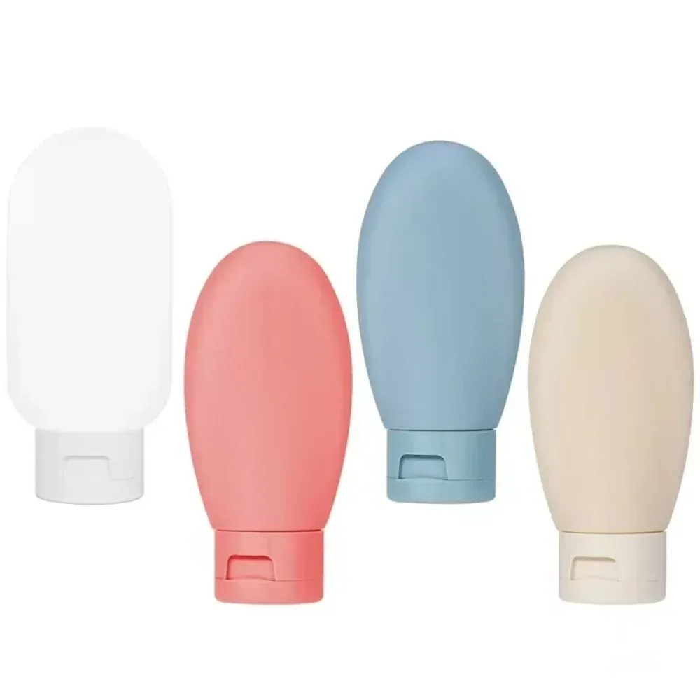 Bouteilles d'eau rechargeables vides, emballées dans des tubes en silicone souple 9