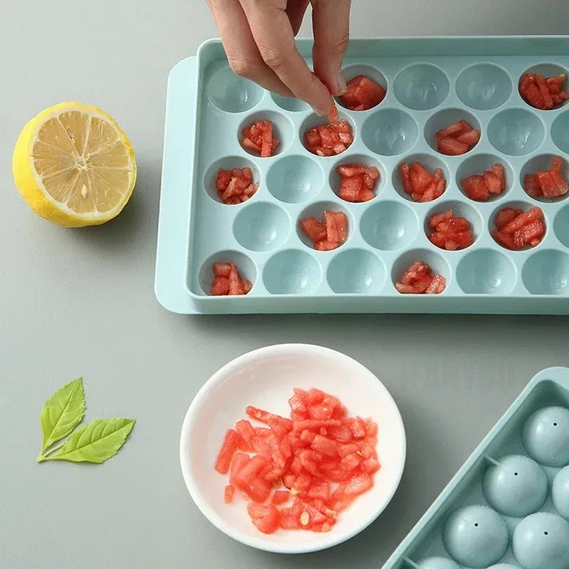 Moule à glaçons ronds 33 cavités pour whisky et cocktails avec couvercle, sans BPA 6
