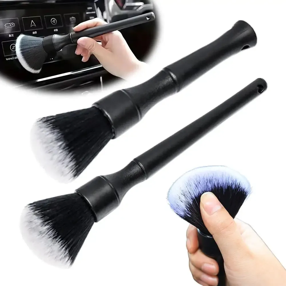 Brosse pour grilles de climatisation