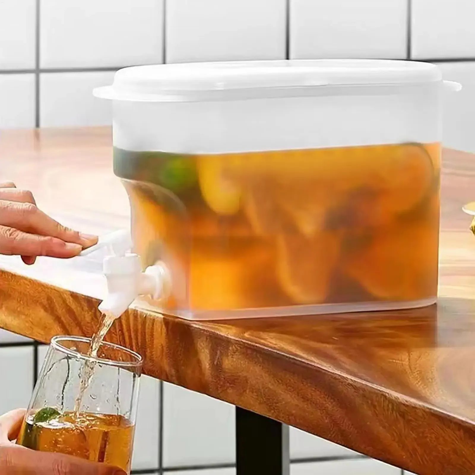 Distributeur de boissons réfrigéré 2,8 L, usage quotidien