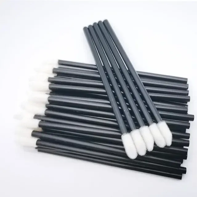 Lot de 50 brosses jetables : microbrosses pour lèvres et cils, applicateurs de mascara et baguettes de rouge à lèvres 2