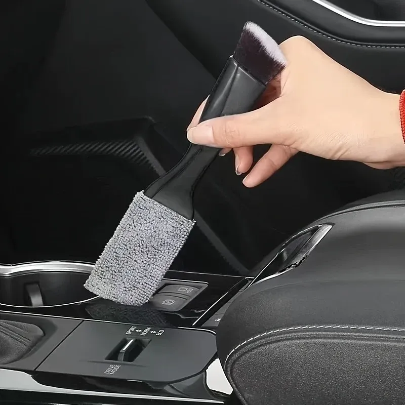 Brosse de nettoyage à poils doux pour intérieur automobile, idéale pour tableaux de bord, aérateurs et fentes 6