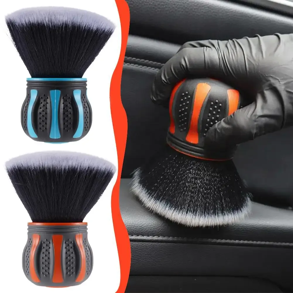 Brosse de détailing XL pour automobile à poils synthétiques ultra-doux et poignée ergonomique, idéale pour dépoussiérer les interstices intérieurs et extérieurs 6