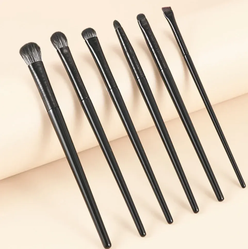 Ensemble de 6 pinceaux de maquillage pour les yeux, doux et professionnels, pour le contour, les fards à paupières, l'eye-liner et les sourcils 1